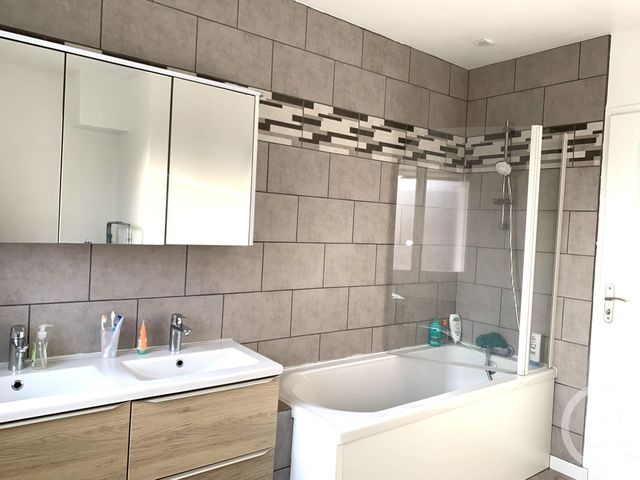 Maison &agrave; vendre - 5 pi&egrave;ces - 87 m2 - La Chapelle D Armentieres - 59 - NORD-PAS-DE-CALAIS