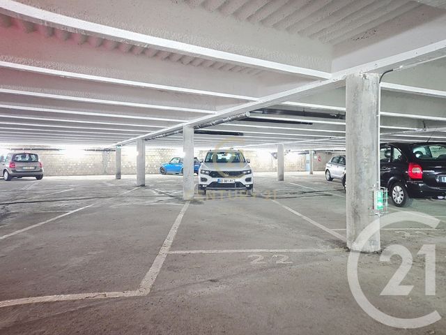 parking - LAMBERSART - 59