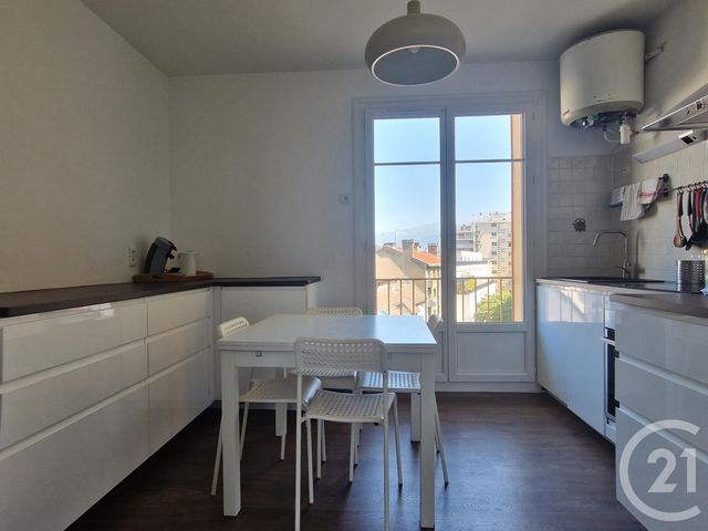 Appartement F3 &agrave; louer - 3 pi&egrave;ces - 78 m2 - Grenoble - 38 - RHONE-ALPES