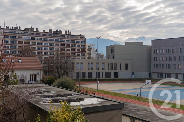 Appartement T4 &agrave; vendre - 4 pi&egrave;ces - 65,40 m2 - Grenoble - 38 - RHONE-ALPES