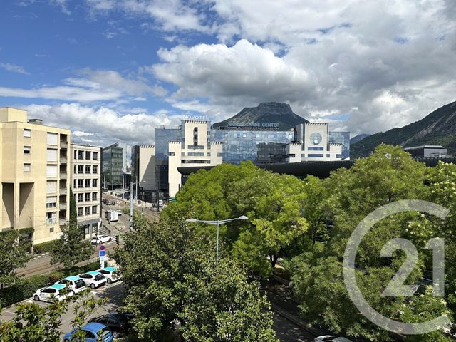 Appartement F1 à vendre - 1 pièce - 11,60 m2 - Grenoble - 38 - RHONE-ALPES