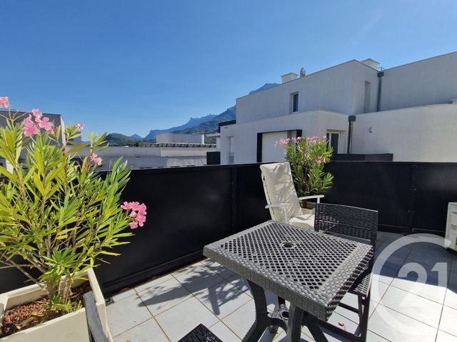 Appartement F3 à vendre - 3 pièces - 61,02 m2 - Seyssinet Pariset - 38 - RHONE-ALPES