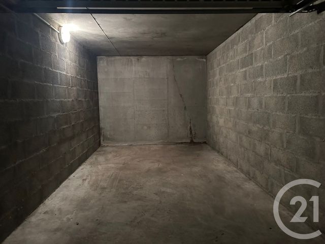 Parking à vendre - 16,50 m2 - Grenoble - 38 - RHONE-ALPES