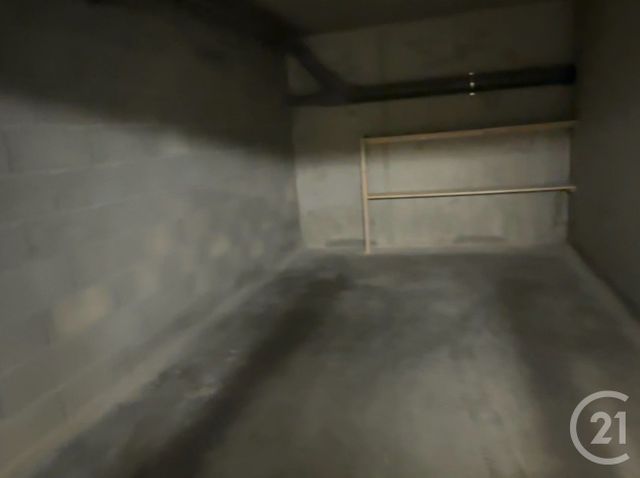 Parking &agrave; vendre - 14,74 m2 - Grenoble - 38 - RHONE-ALPES