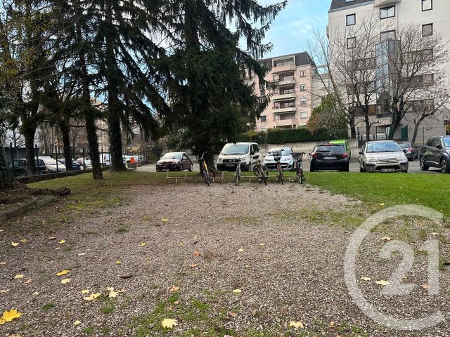 Appartement T4 &agrave; louer - 4 pi&egrave;ces - 68 m2 - Grenoble - 38 - RHONE-ALPES