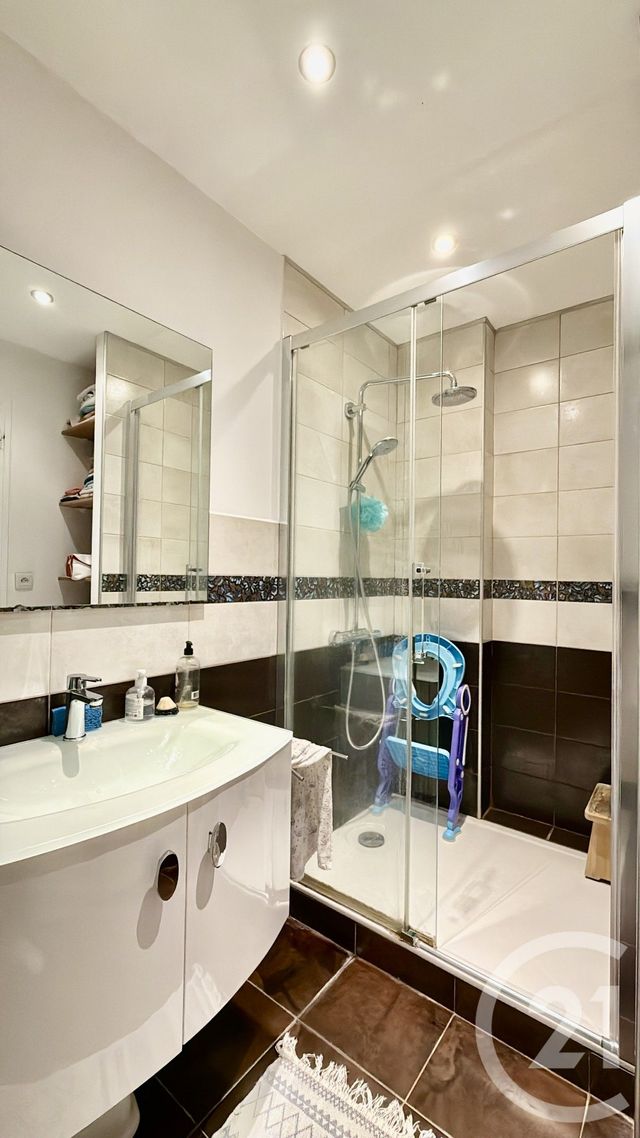 Appartement F4 &agrave; vendre - 4 pi&egrave;ces - 114,95 m2 - Grenoble - 38 - RHONE-ALPES