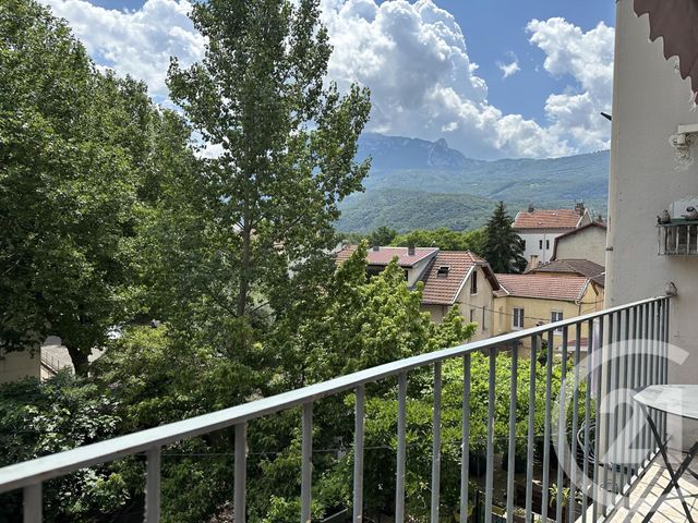 Appartement T2 &agrave; vendre - 2 pi&egrave;ces - 60,73 m2 - Fontaine - 38 - RHONE-ALPES