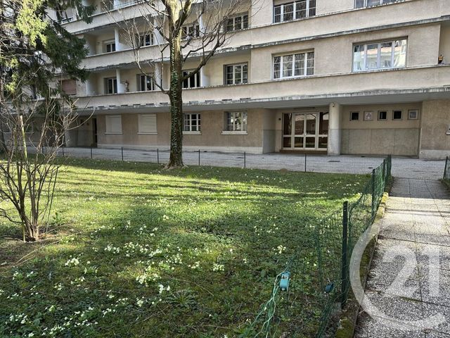 Appartement T4 &agrave; louer - 4 pi&egrave;ces - 80,76 m2 - Grenoble - 38 - RHONE-ALPES