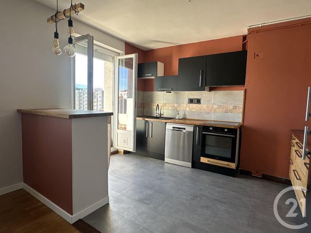 Appartement T4 &agrave; louer - 4 pi&egrave;ces - 80,76 m2 - Grenoble - 38 - RHONE-ALPES