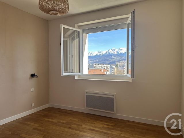 Appartement T4 &agrave; louer - 4 pi&egrave;ces - 80,76 m2 - Grenoble - 38 - RHONE-ALPES