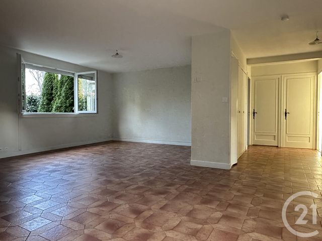 Appartement T3 &agrave; louer - 3 pi&egrave;ces - 84,52 m2 - Biviers - 38 - RHONE-ALPES