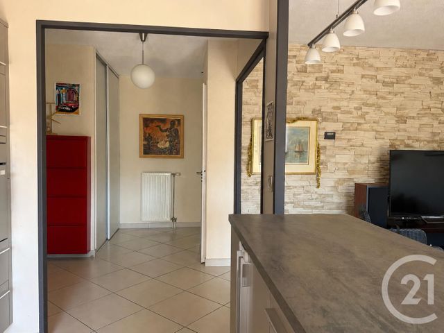 Appartement T3 &agrave; vendre - 3 pi&egrave;ces - 66,43 m2 - Fontaine - 38 - RHONE-ALPES