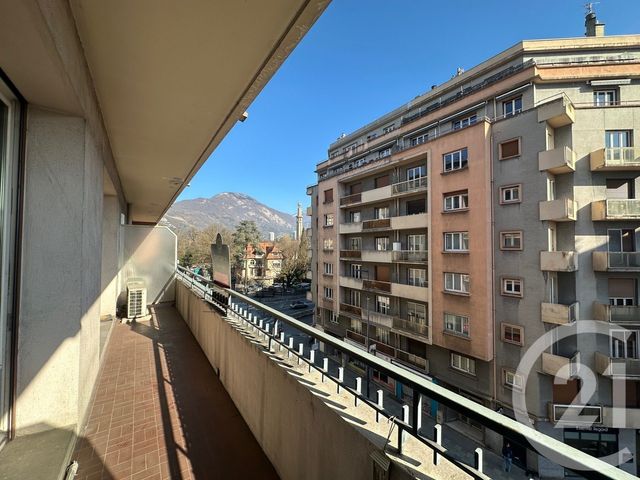 Appartement T3 &agrave; vendre - 3 pi&egrave;ces - 75,10 m2 - Grenoble - 38 - RHONE-ALPES