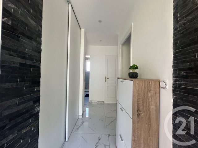 Appartement T4 &agrave; vendre - 4 pi&egrave;ces - 81,19 m2 - Villard Bonnot - 38 - RHONE-ALPES
