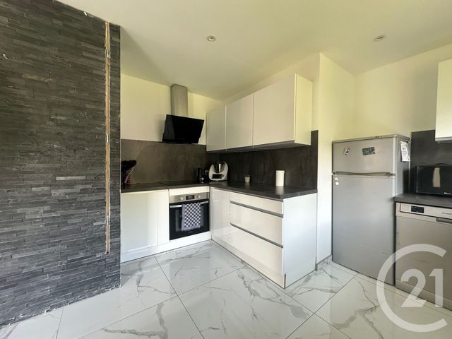 Appartement T4 &agrave; vendre - 4 pi&egrave;ces - 81,19 m2 - Villard Bonnot - 38 - RHONE-ALPES