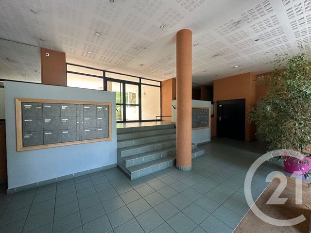 Appartement T3 &agrave; vendre - 3 pi&egrave;ces - 65,60 m2 - Grenoble - 38 - RHONE-ALPES