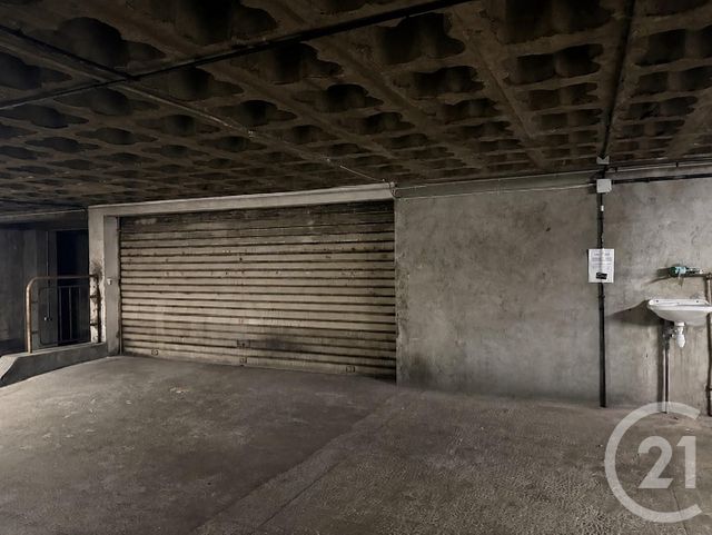 Parking &agrave; vendre - 27 m2 - Grenoble - 38 - RHONE-ALPES