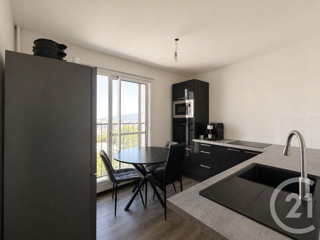 Appartement T5 &agrave; vendre - 4 pi&egrave;ces - 91,30 m2 - Grenoble - 38 - RHONE-ALPES