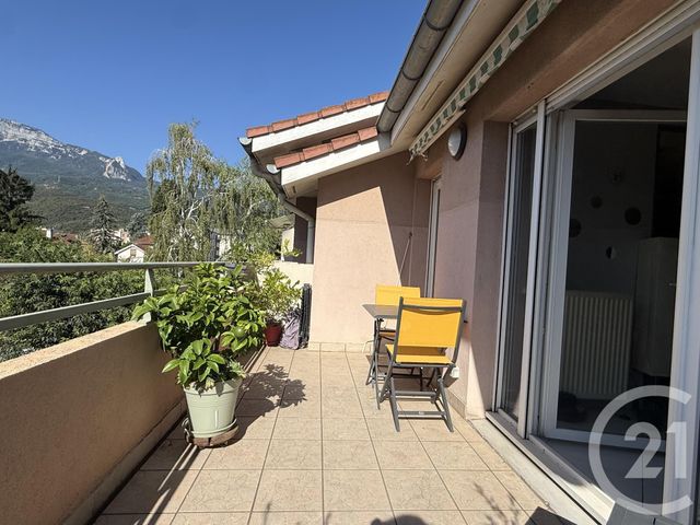 Appartement T3 &agrave; vendre - 3 pi&egrave;ces - 66,43 m2 - Fontaine - 38 - RHONE-ALPES