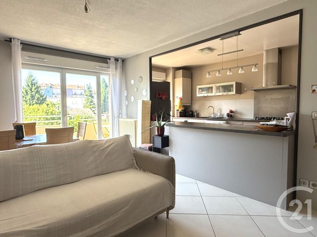 Appartement T3 &agrave; vendre - 3 pi&egrave;ces - 66,43 m2 - Fontaine - 38 - RHONE-ALPES