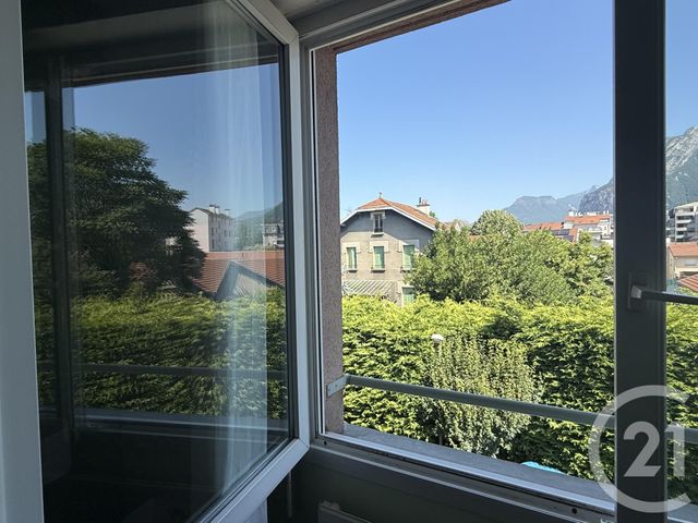 Appartement T3 &agrave; vendre - 3 pi&egrave;ces - 66,43 m2 - Fontaine - 38 - RHONE-ALPES