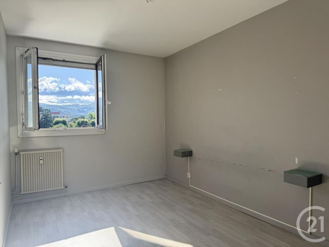 Appartement T4 &agrave; vendre - 3 pi&egrave;ces - 86,96 m2 - Echirolles - 38 - RHONE-ALPES