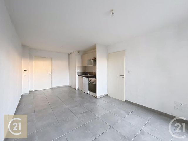 Appartement F2 &agrave; louer - 2 pi&egrave;ces - 39 m2 - Beziers - 34 - LANGUEDOC-ROUSSILLON