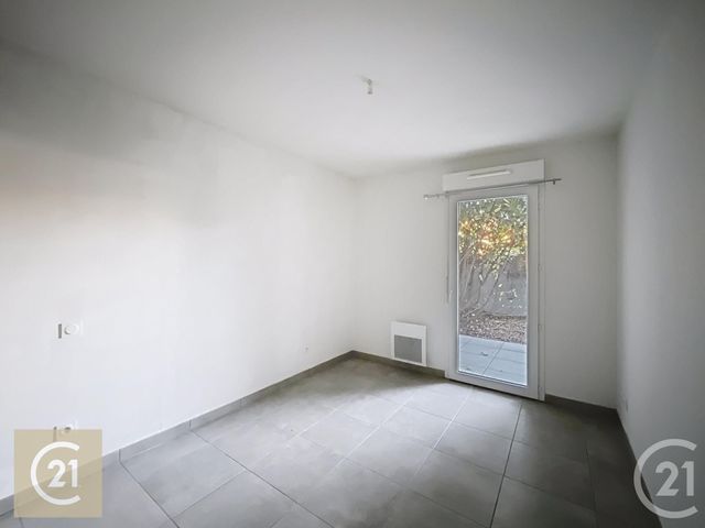 Appartement F2 &agrave; louer - 2 pi&egrave;ces - 39 m2 - Beziers - 34 - LANGUEDOC-ROUSSILLON