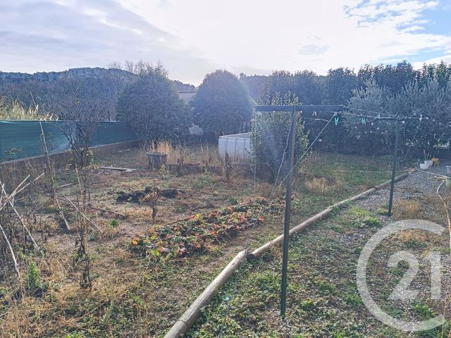 Maison &agrave; louer - 4 pi&egrave;ces - 104 m2 - Cazedarnes - 34 - LANGUEDOC-ROUSSILLON