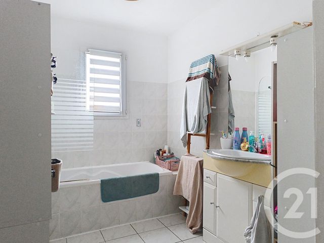 Maison &agrave; louer - 4 pi&egrave;ces - 92,55 m2 - Montady - 34 - LANGUEDOC-ROUSSILLON