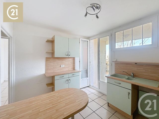 Appartement F3 bis &agrave; vendre - 5 pi&egrave;ces - 77,21 m2 - Beziers - 34 - LANGUEDOC-ROUSSILLON