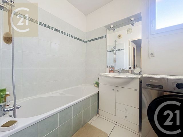 Appartement F3 &agrave; vendre - 3 pi&egrave;ces - 70,55 m2 - Beziers - 34 - LANGUEDOC-ROUSSILLON