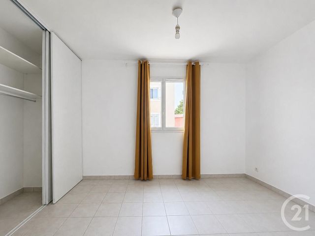 Appartement F2 &agrave; louer - 2 pi&egrave;ces - 40,41 m2 - Cers - 34 - LANGUEDOC-ROUSSILLON