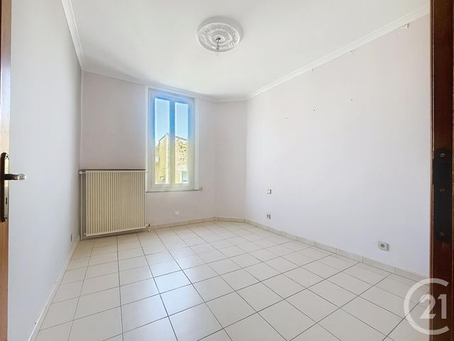 Maison &agrave; louer - 4 pi&egrave;ces - 110,25 m2 - Cazouls Les Beziers - 34 - LANGUEDOC-ROUSSILLON