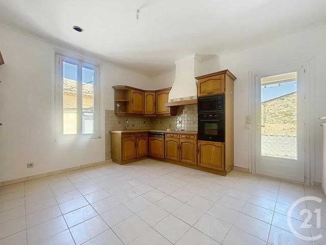 Maison &agrave; louer - 4 pi&egrave;ces - 110,25 m2 - Cazouls Les Beziers - 34 - LANGUEDOC-ROUSSILLON