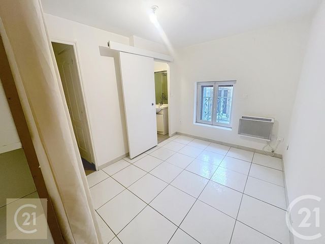 Maison &agrave; louer - 2 pi&egrave;ces - 28 m2 - Puisserguier - 34 - LANGUEDOC-ROUSSILLON