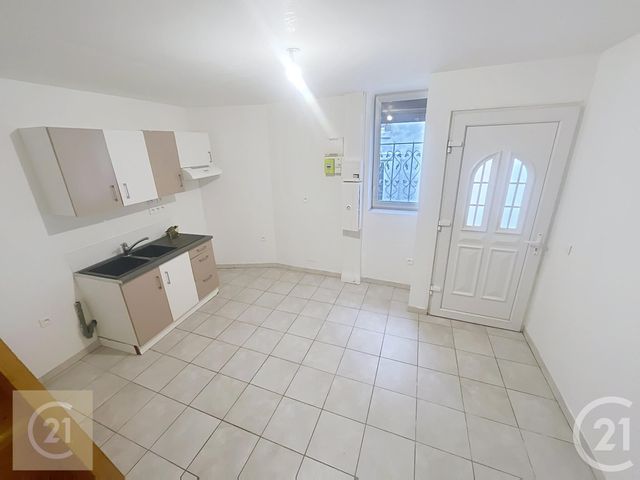 Maison &agrave; louer - 2 pi&egrave;ces - 28 m2 - Puisserguier - 34 - LANGUEDOC-ROUSSILLON