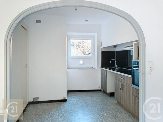 Appartement F4 &agrave; louer - 4 pi&egrave;ces - 67,55 m2 - Cazouls Les Beziers - 34 - LANGUEDOC-ROUSSILLON