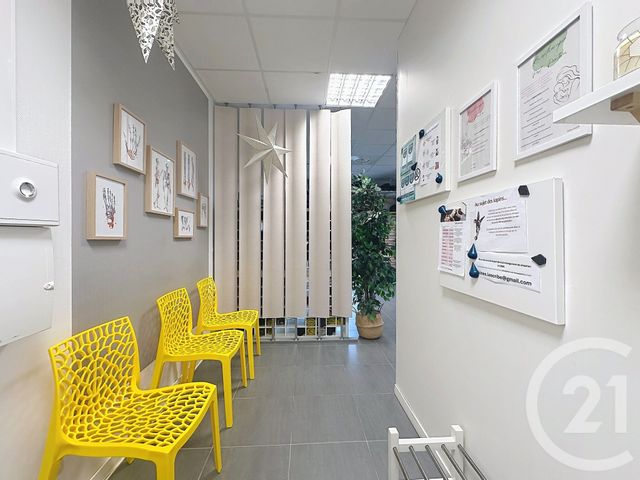 Local commercial à vendre - 70.8 m2 - 34 - Herault