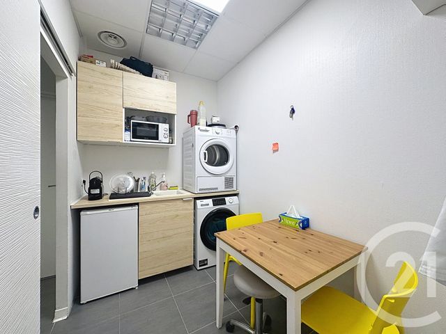 Local commercial à vendre - 70.8 m2 - 34 - Herault