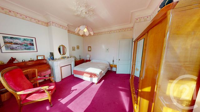 Maison à vendre - 8 pièces - 158,35 m2 - St Quentin - 02 - PICARDIE