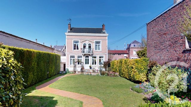 Maison à vendre - 8 pièces - 158,35 m2 - St Quentin - 02 - PICARDIE