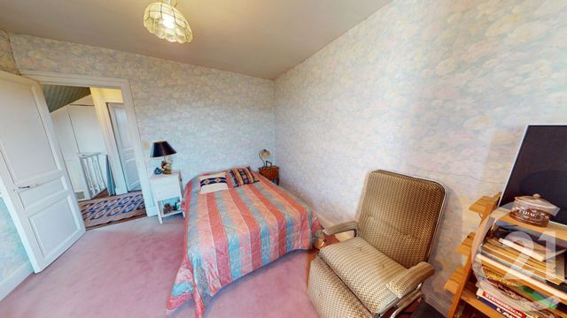 Maison à vendre - 8 pièces - 158,35 m2 - St Quentin - 02 - PICARDIE