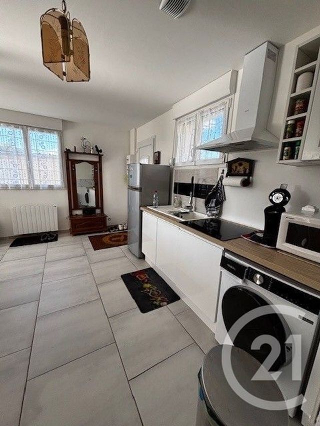 Maison à vendre - 4 pièces - 85 m2 - St Quentin - 02 - PICARDIE