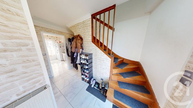 Maison à vendre - 5 pièces - 81,45 m2 - St Quentin - 02 - PICARDIE