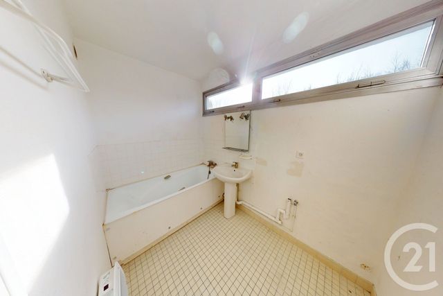 Appartement T3 &agrave; vendre - 4 pi&egrave;ces - 70,89 m2 - St Quentin - 02 - PICARDIE