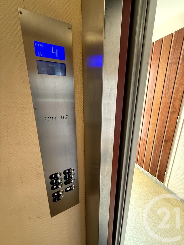 Appartement T3 &agrave; vendre - 4 pi&egrave;ces - 70,89 m2 - St Quentin - 02 - PICARDIE