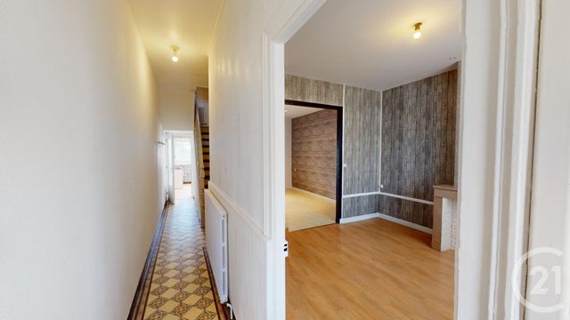 Maison à vendre - 5 pièces - 81,52 m2 - St Quentin - 02 - PICARDIE