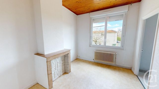 Maison à vendre - 5 pièces - 81,52 m2 - St Quentin - 02 - PICARDIE