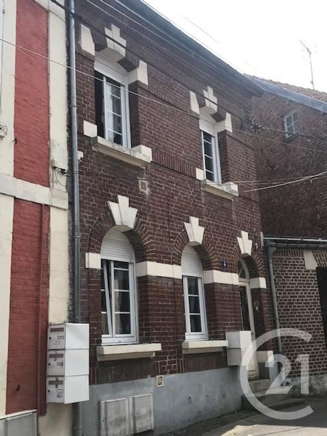 Immeuble &agrave; vendre - 102 m2 - La Fere - 02 - PICARDIE